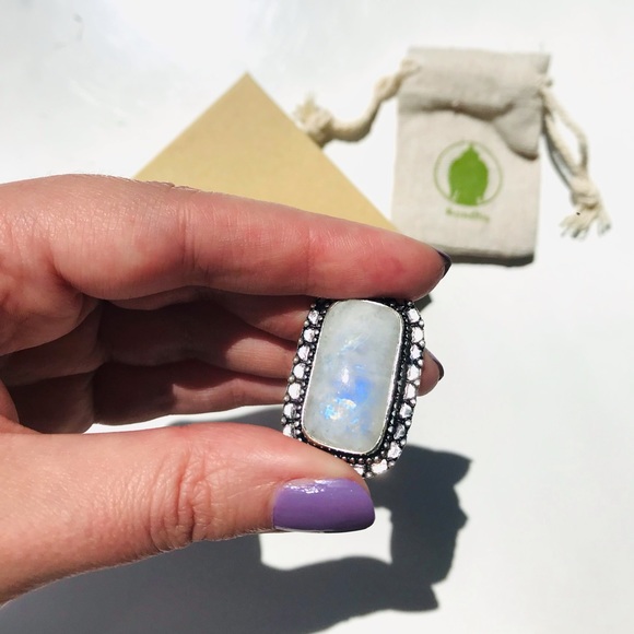 Rainbow Moonstone gem stone crystal rectangular Ring sterling silver 925 Size 7 - Picture 4 of 7